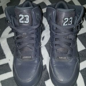 NeW Grey high top Jordan's